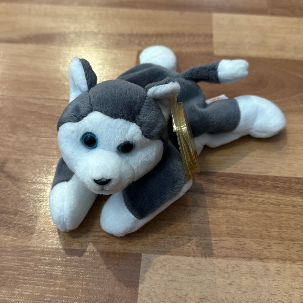 RARE Nanook Beanie Baby with Errors